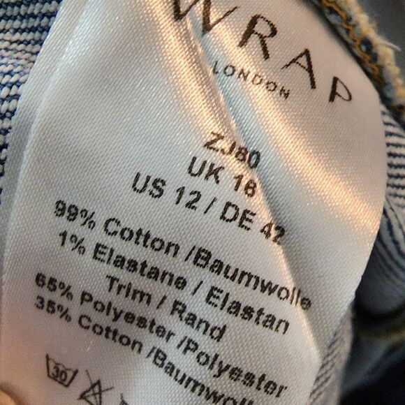 Wrap London Relaxed High Waisted Relaxed Stretch Tapered Jeans - Picture 14 of 16